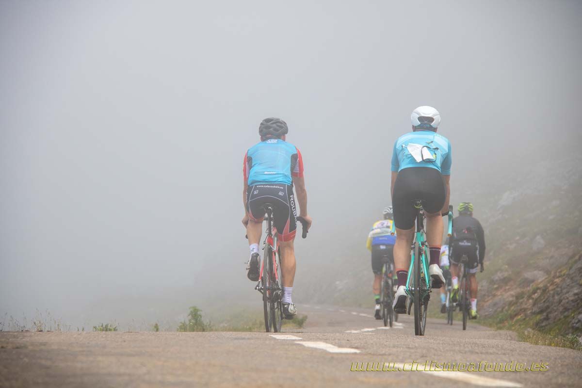 Clásica Cicloturista Angliru 4