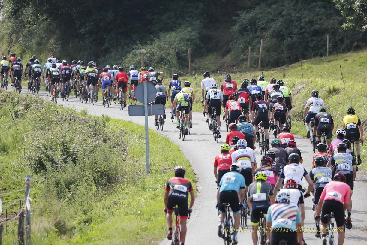 Clásica Cicloturista Angliru 6