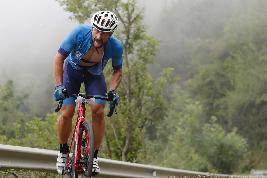 Clásica Cicloturista Angliru 7