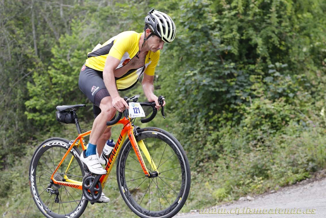 Clásica Cicloturista Angliru 8