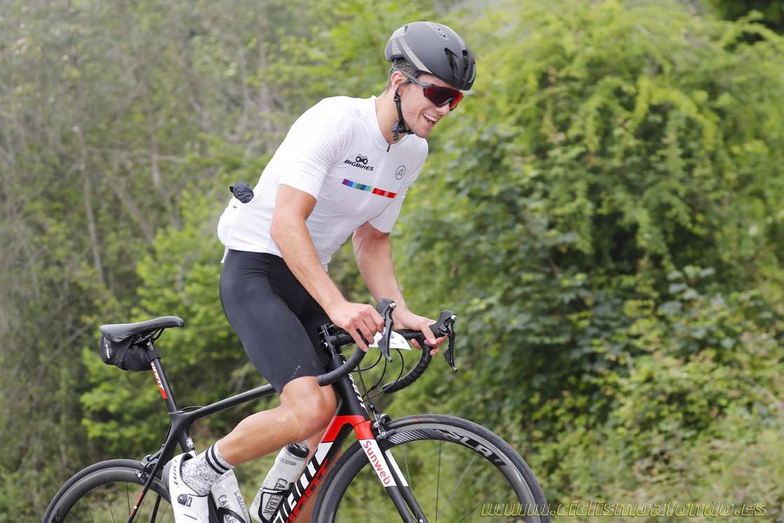 Clásica Cicloturista Angliru 8