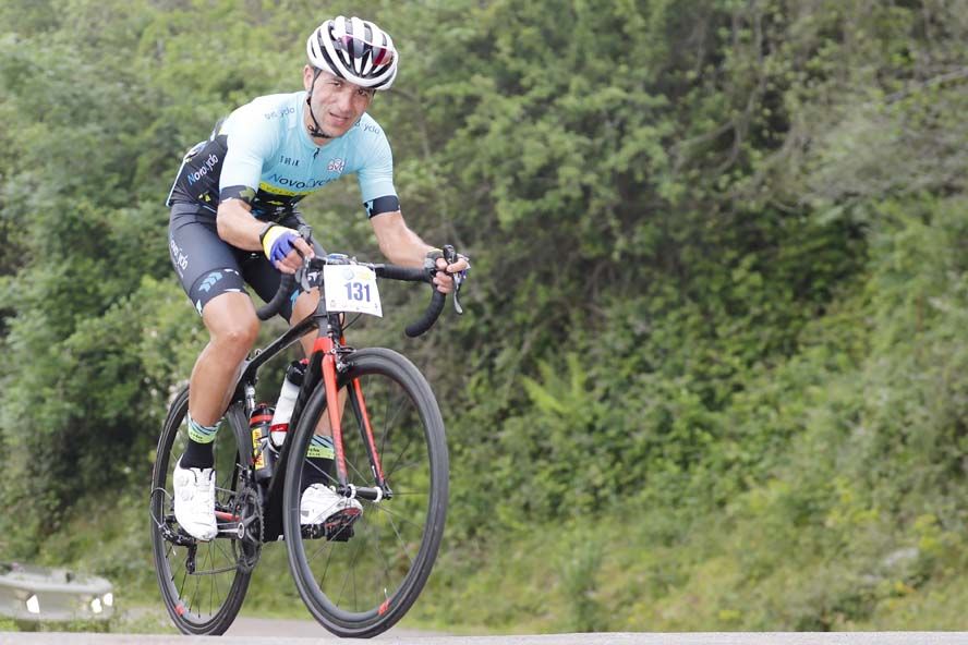 Clásica Cicloturista Angliru 8
