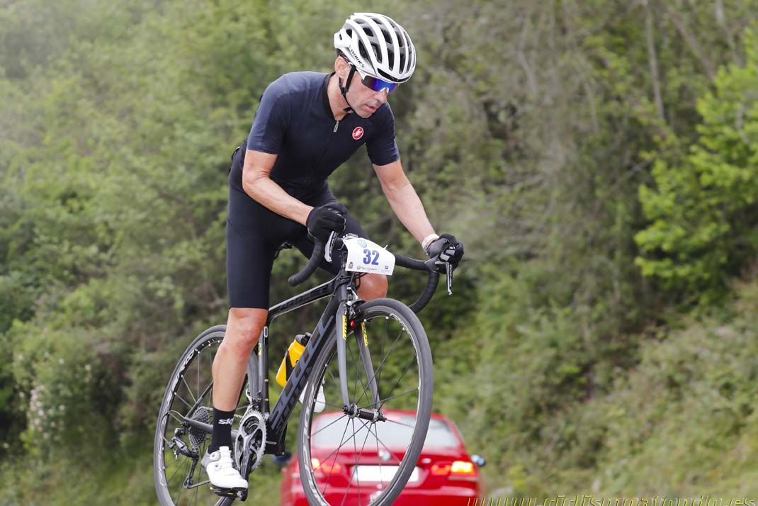 Clásica Cicloturista Angliru 7