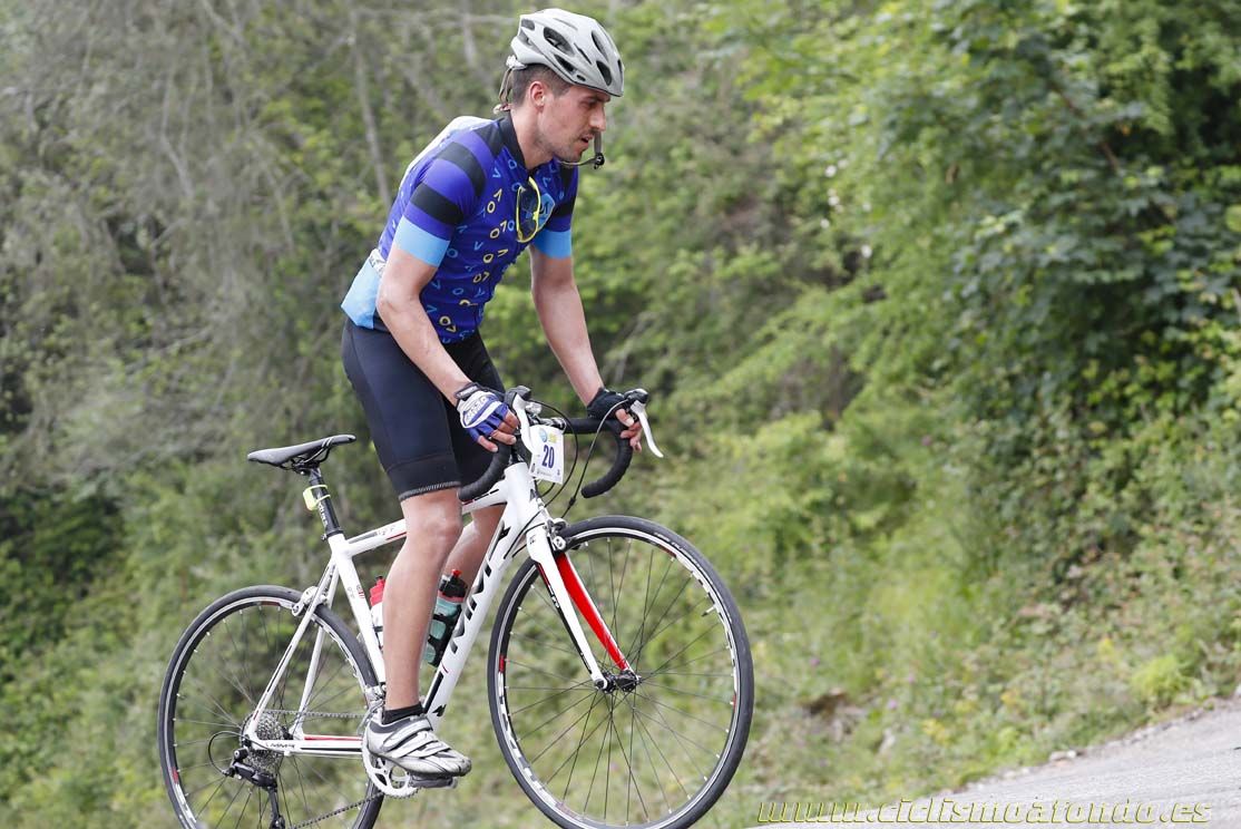 Clásica Cicloturista Angliru 9