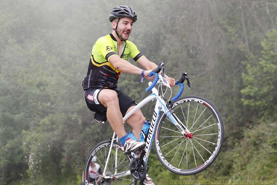 Clásica Cicloturista Angliru 10