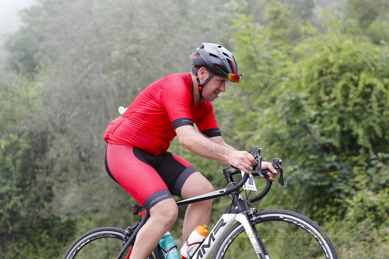 Clásica Cicloturista Angliru 10