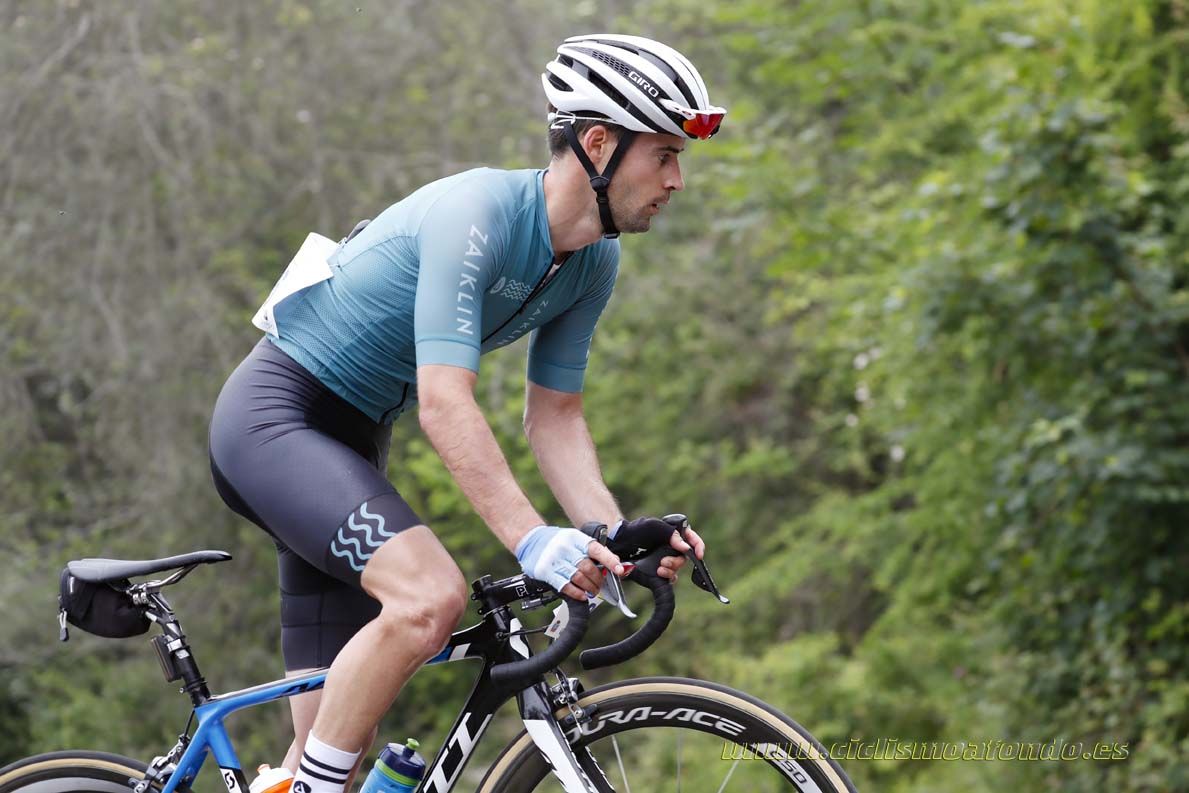Clásica Cicloturista Angliru 9