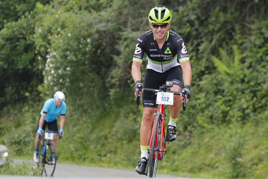Clásica Cicloturista Angliru 10
