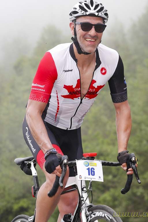 Clásica Cicloturista Angliru 10