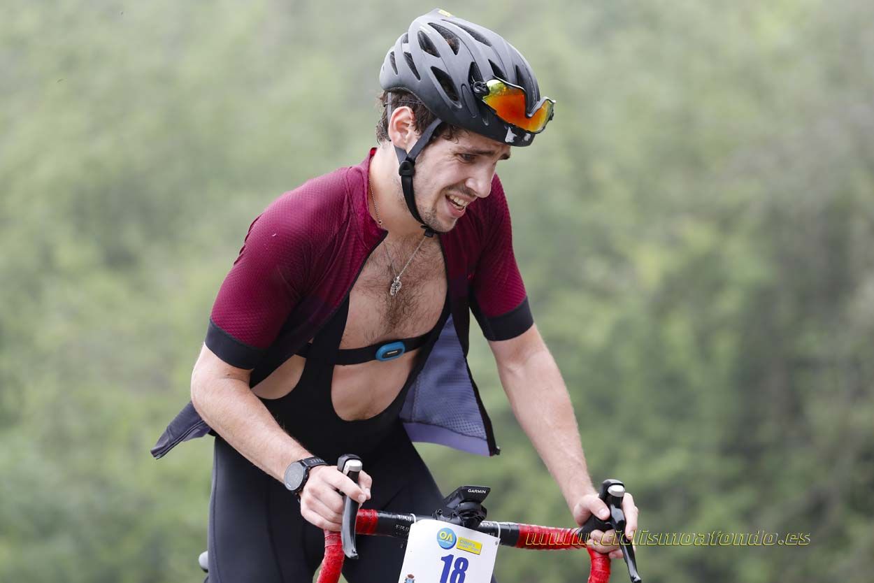 Clásica Cicloturista Angliru 9