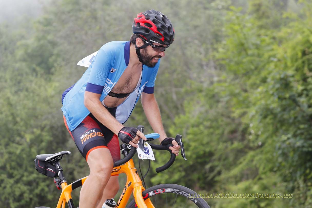 Clásica Cicloturista Angliru 9