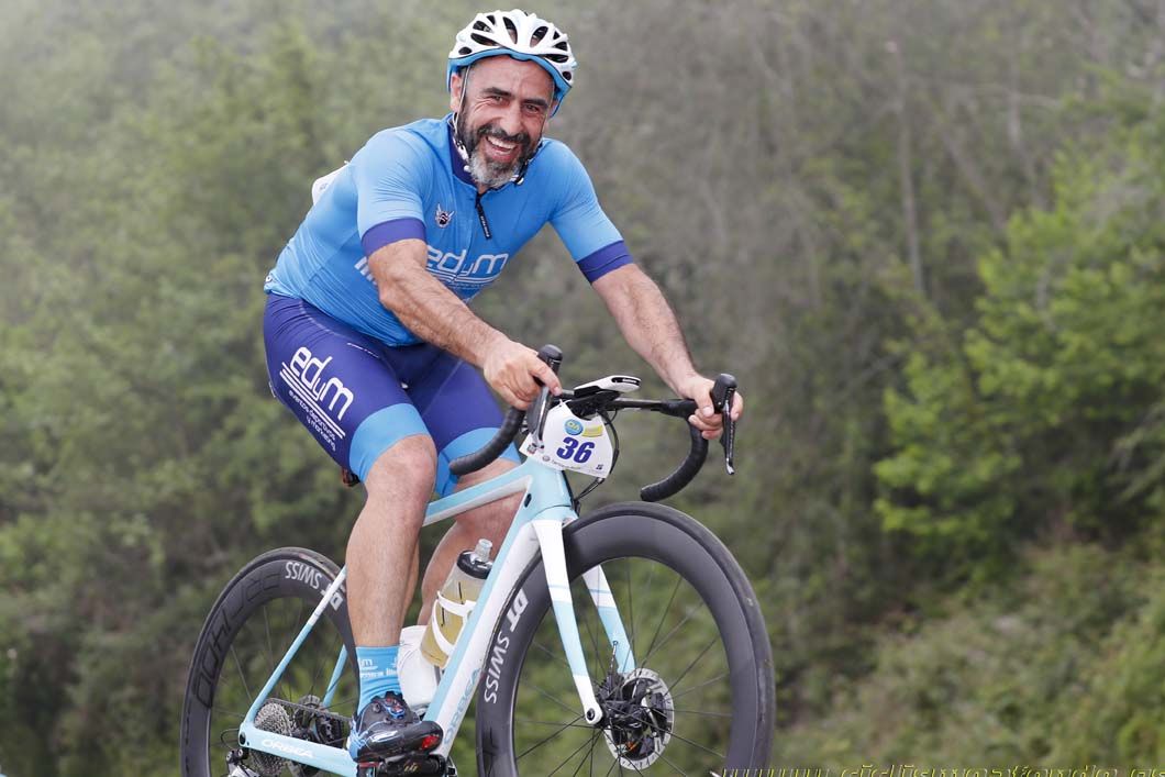 Clásica Cicloturista Angliru 10