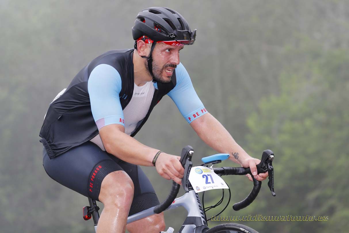 Clásica Cicloturista Angliru 12