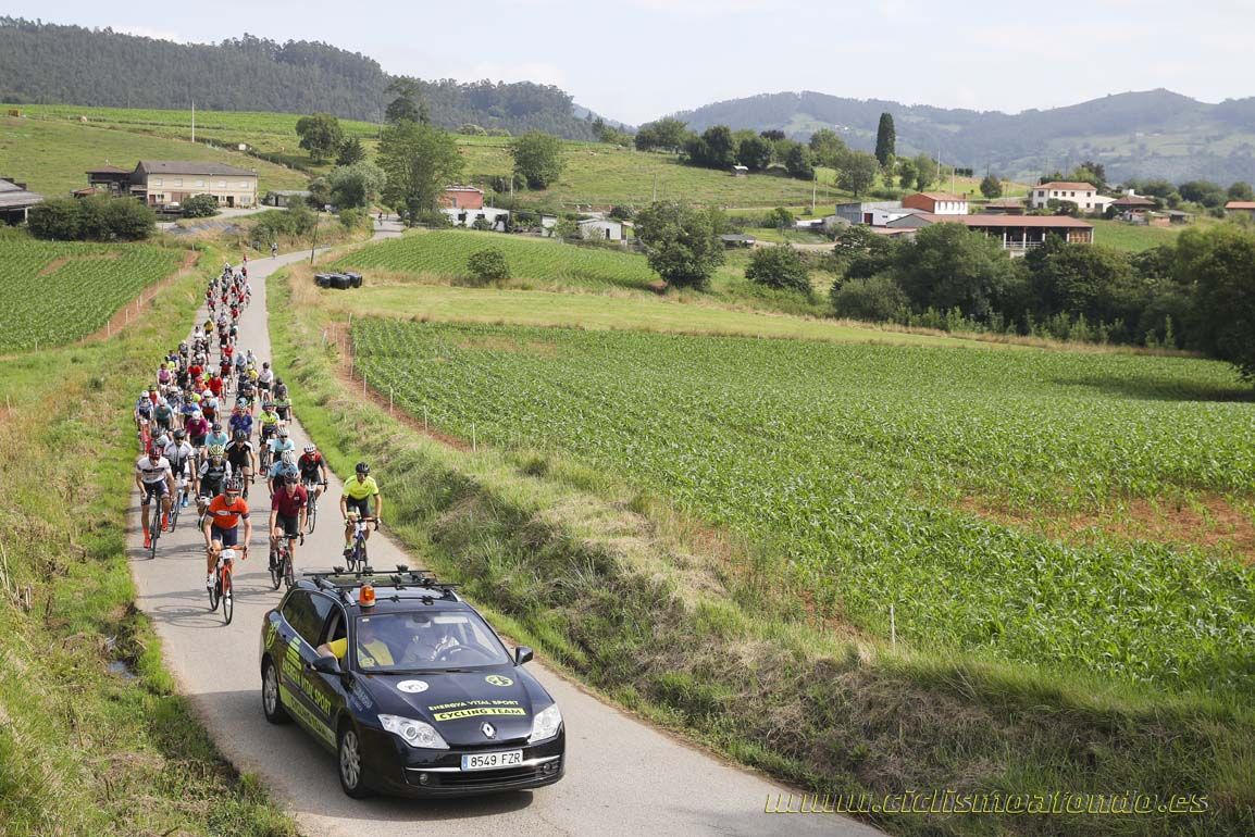 Clásica Cicloturista Angliru 13