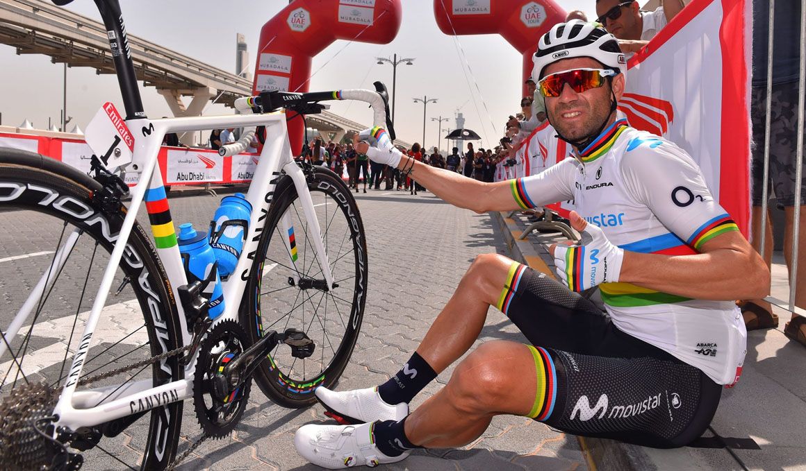 Movistar Team se une a #CruzRojaResponde