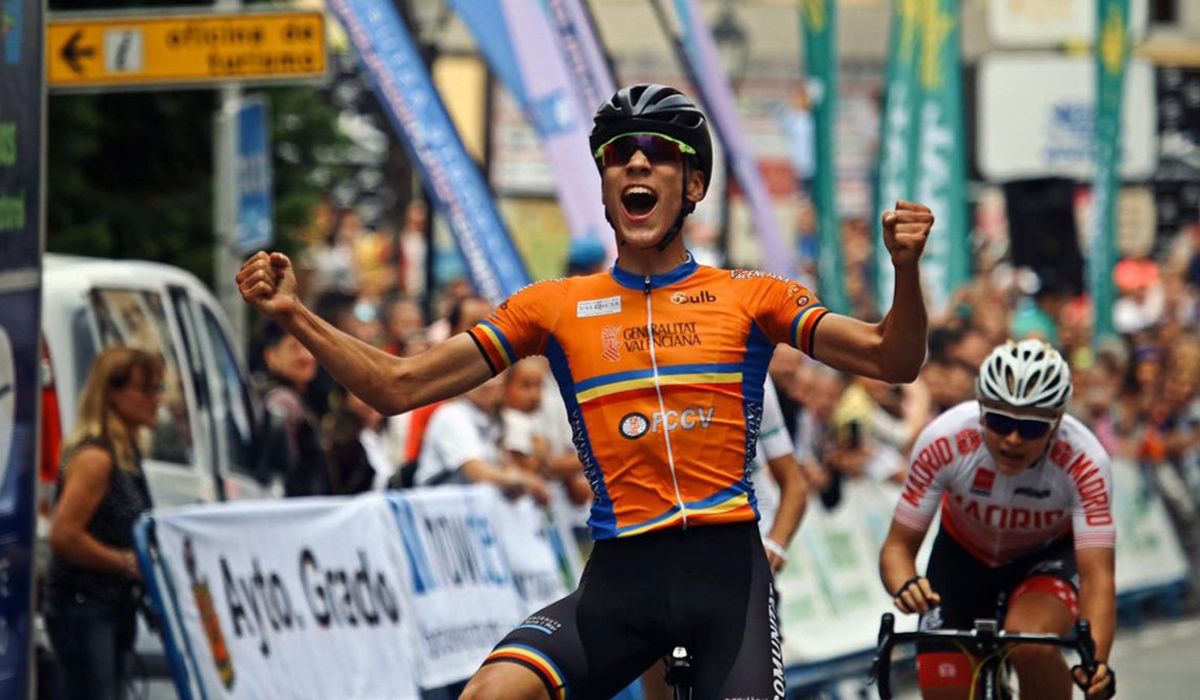 Juan Ayuso, otro diamante del ciclismo español camino del World Tour