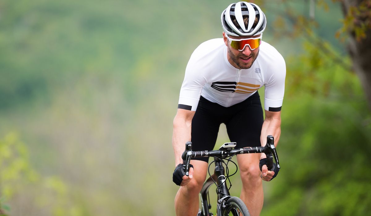 Sportful presenta su nueva familia de maillots Style