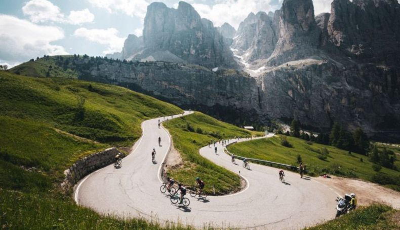 Maratona dles Dolomites Maratona dles Dolomites