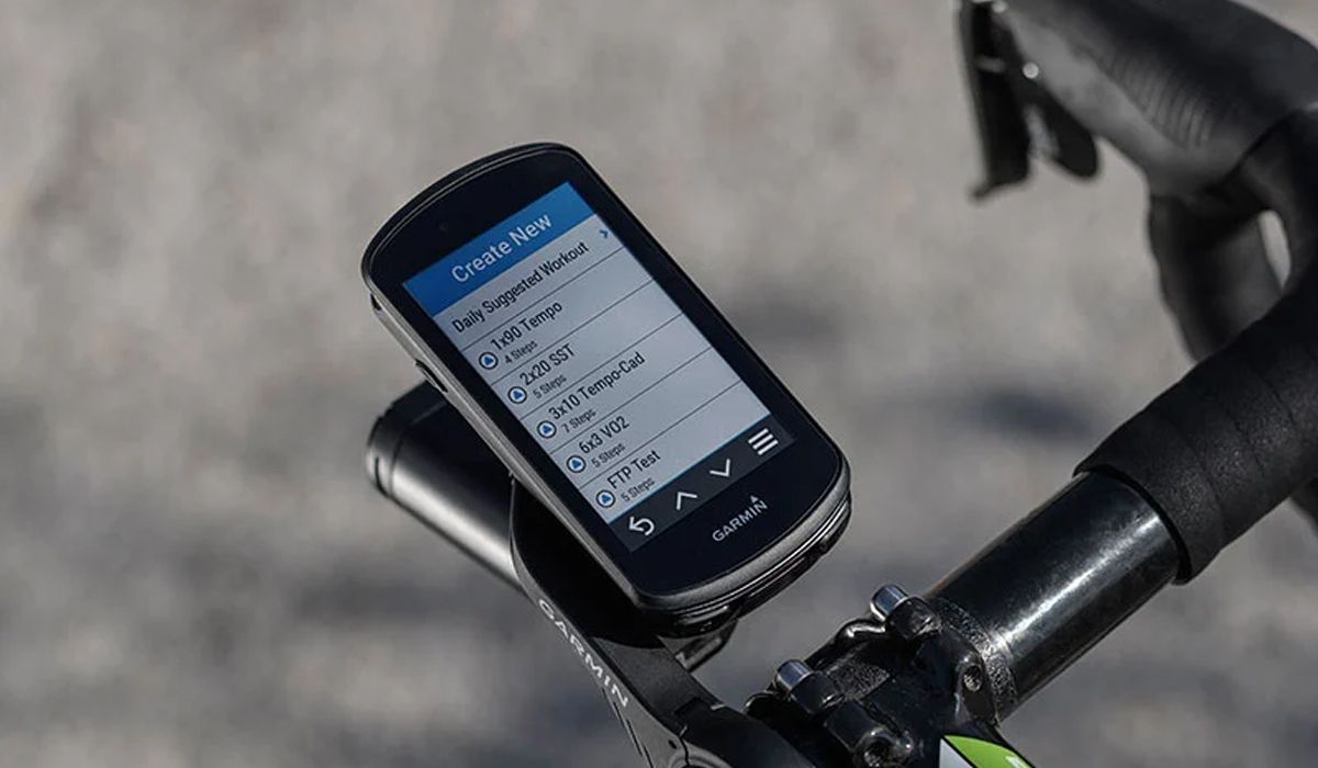Garmin presenta sus nuevos ciclocomputadores para ciclismo Edge 1030 plus y 130 plus