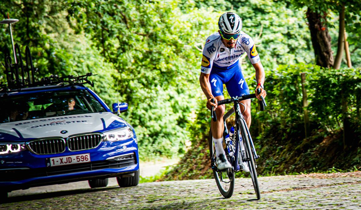 Alaphilippe, feliz de defender título en la Strade Bianche con el dorsal 1