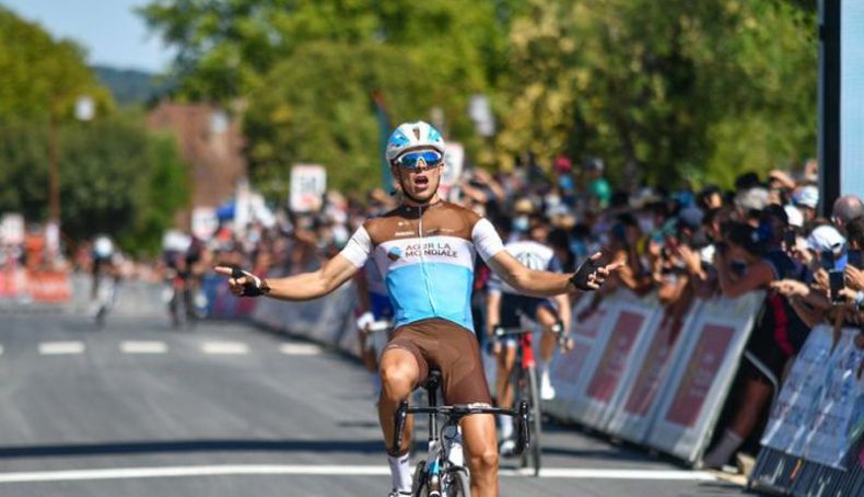 Benoit Cosnefroy @RouteOccitanie @AubinLipke Benoit Cosnefroy @RouteOccitanie @AubinLipke