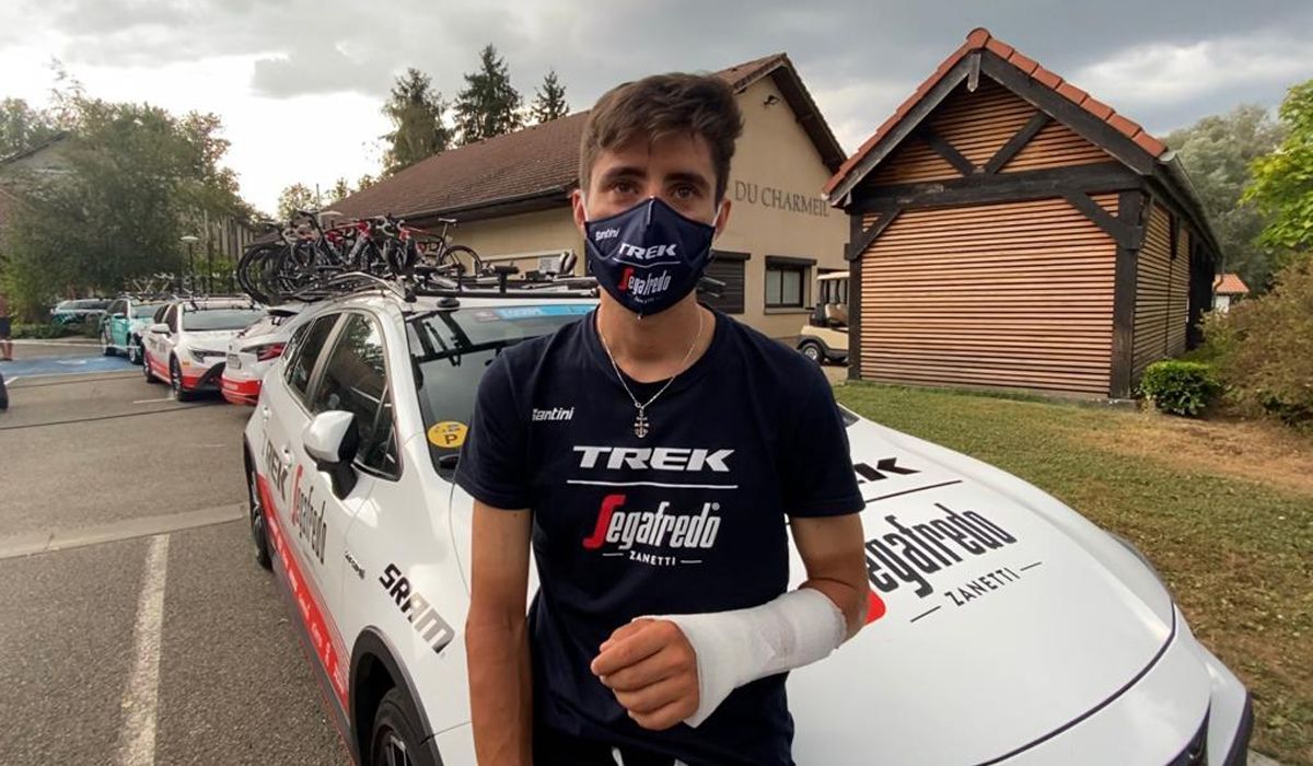 Juanpe López abandona el Dauphiné por una fractura de radio. Foto @TrekSegafredo