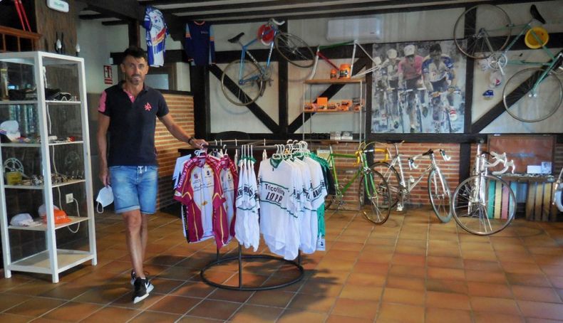 bici cafe maran 2 bici cafe maran 2
