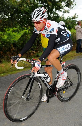 17º etapa. Carlos Sastre apaga la cobertura de los hermanos Schleck