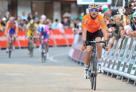 Haimar Zubeldia no correrá la Vuelta a España