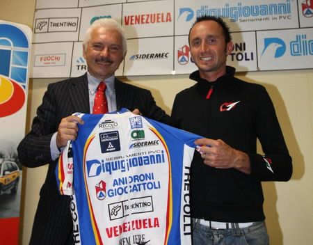 Davide Rebellin ficha por el Serramenti Diquigiovanni