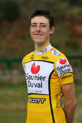 Caisse d' epargne ficha a Madrazo y Rui Costa