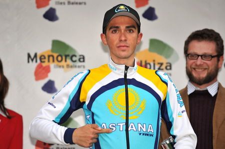 Alberto Contador viaja a Astana