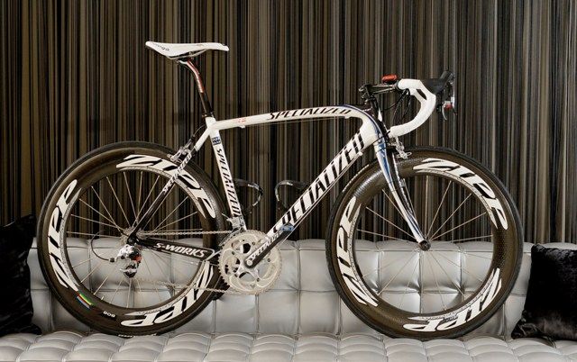 El Saxo Bank se pasa al SRAM Red