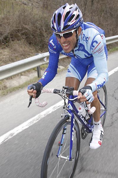 Tour de Romandía: 1ª etapa. Ricardo Serrano pone fin a su penitencia