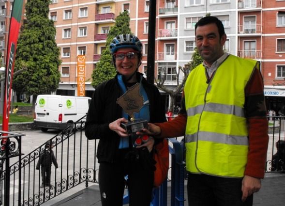 Carta de la organización de la CLÁSICA CICLOTURISTA ERANDIO 2009