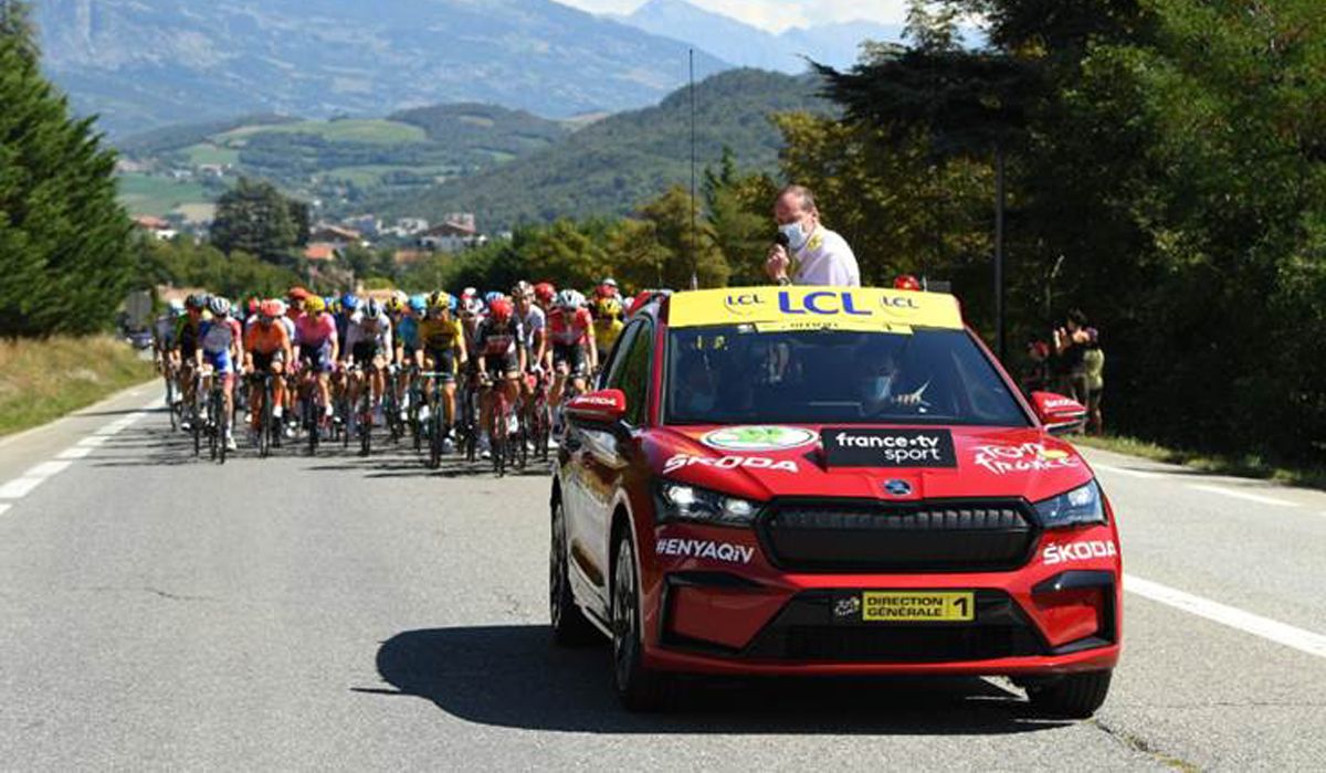 Škoda Entaq IV hace su debut como vehículo de dirección en el Tour