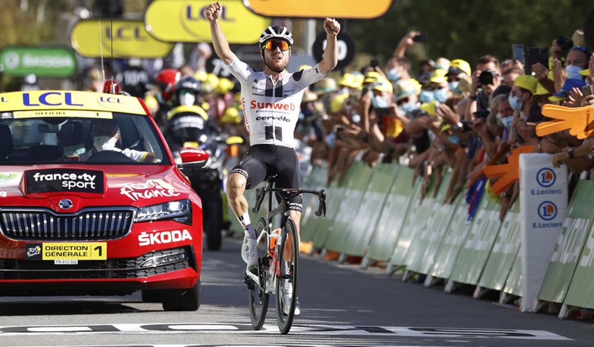 Marc Hirschi se consagra con una exhibición en una etapa con sabor a clásica. Foto: Bettini Photo