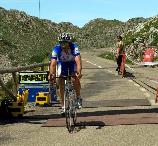 Fotos de la Clásica Cicloturista Internacional El Angliru