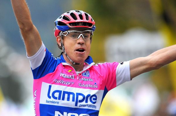 la Vuelta 09: 8º etapa: Valverde se posa en la esfera vigilante de Aitana