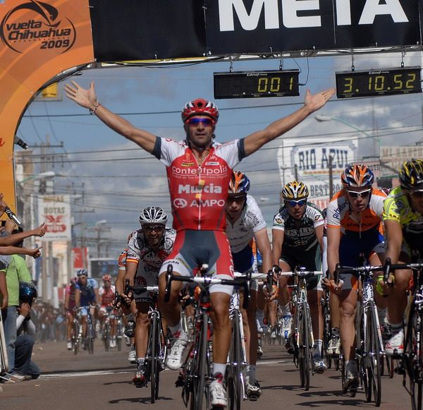 Fotos. 1º etapa: Vuelta a Chihuahua. Benítez vuelve a golear