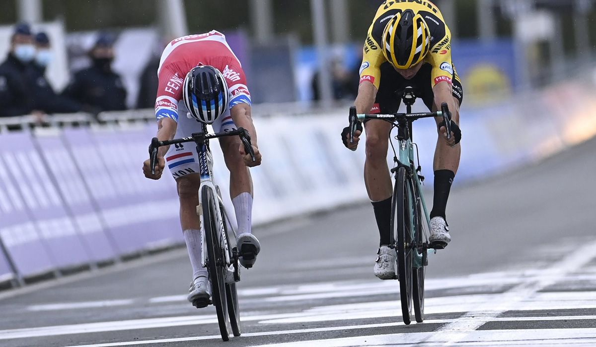Ajustado sprint final en el Tour de Flandes