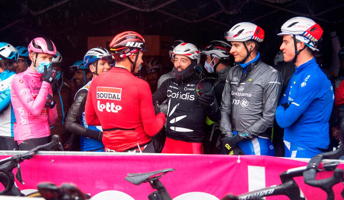 Los ciclistas aseguran que su rebelión en el Giro fue para proteger su seguridad
