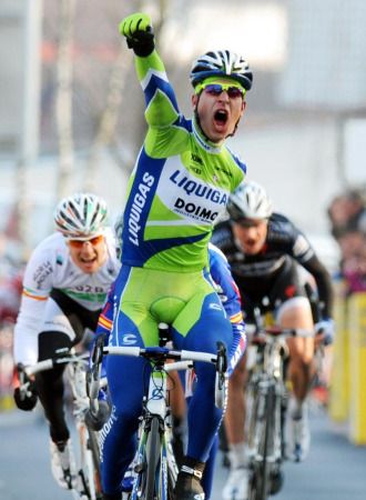 París-Niza. Voigt lider tras un ataque de Alberto Contador París-Niza. Voigt lider tras un ataque de Alberto Contador