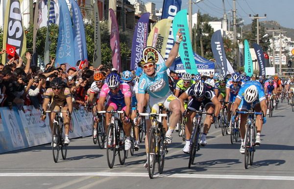 Vuelta a Turquía. 5º etapa: Greipel ahoga a Ventoso