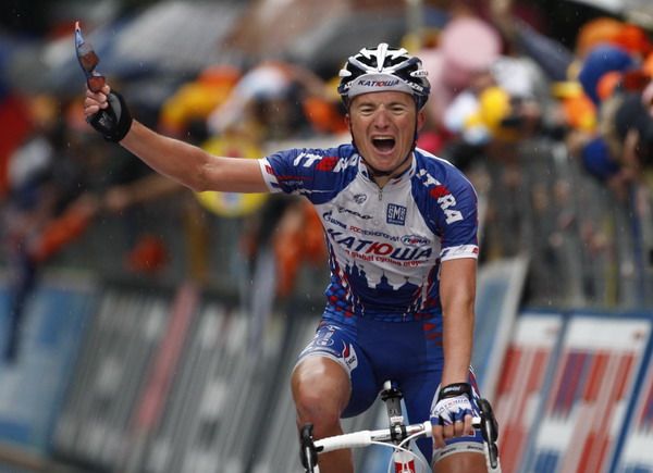 Giro 2010.Seísmo de 12 grados en la escala de la insurrección española