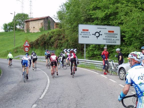 Video y fotos de la Marcha Lagos de Covadonga 2009