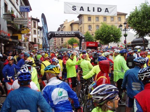 Video y fotos de la Marcha Lagos de Covadonga 2009