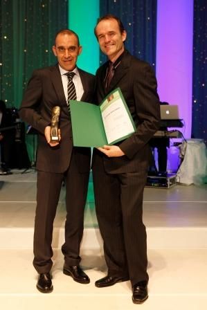 Hernán Silván gana un "Óscar" de la medicina Hernán Silván gana un "Óscar" de la medicina