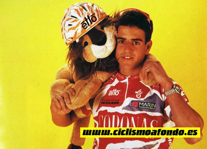 Muere Alberto León