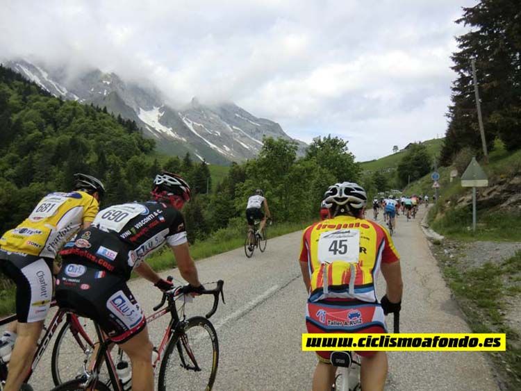 Cicloturismo en imágenes: Mont Blanc, Larrau y Rat Penat